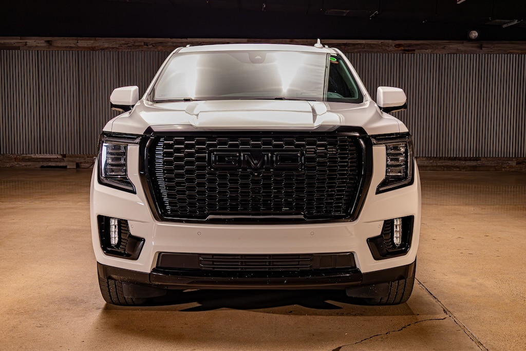 Used 2022 GMC Yukon XL Denali SUV