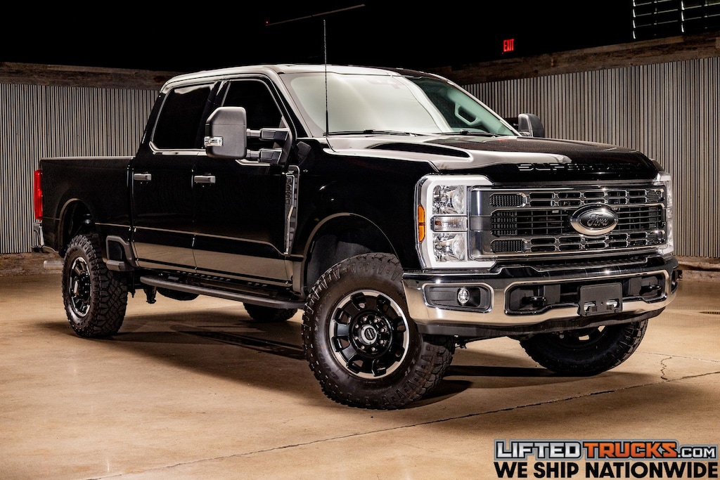 Used 2025 Ford F-350 Truck Crew Cab
