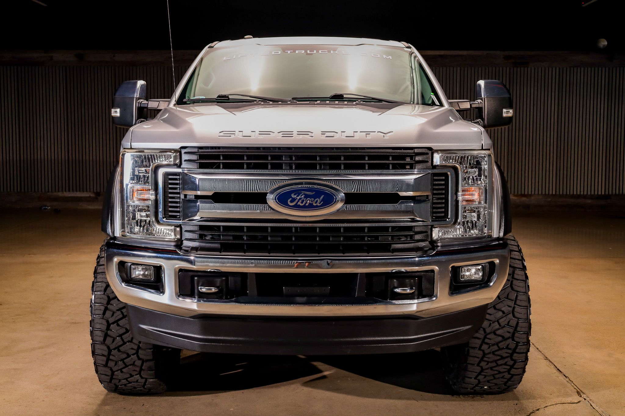2017 Ford F-250 XLT photo 2