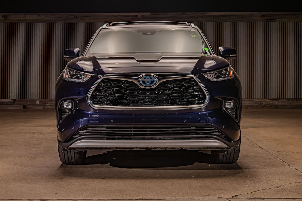 Used 2021 Toyota Highlander Hybrid Platinum SUV