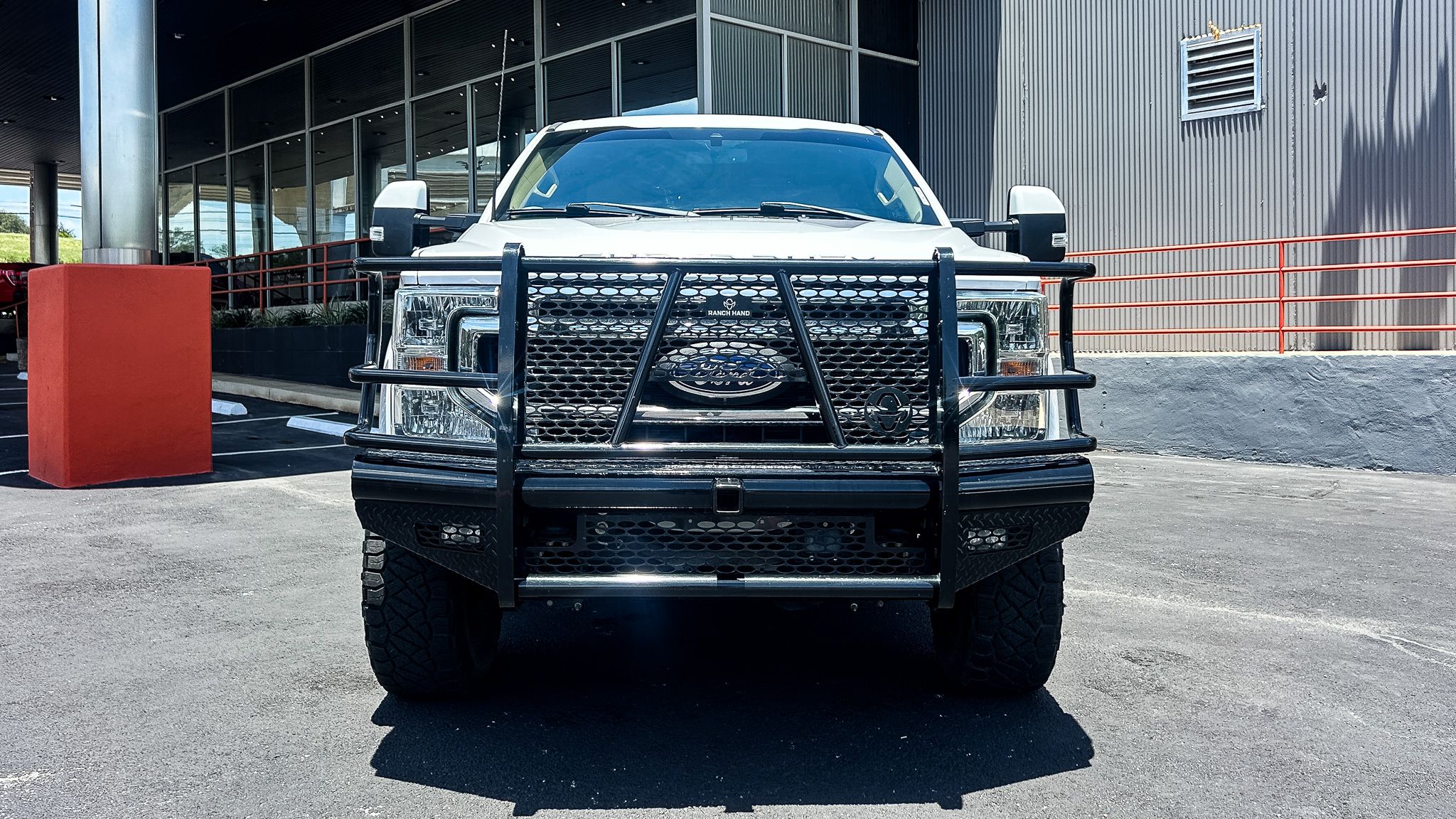 2022 Ford F-350 photo 2