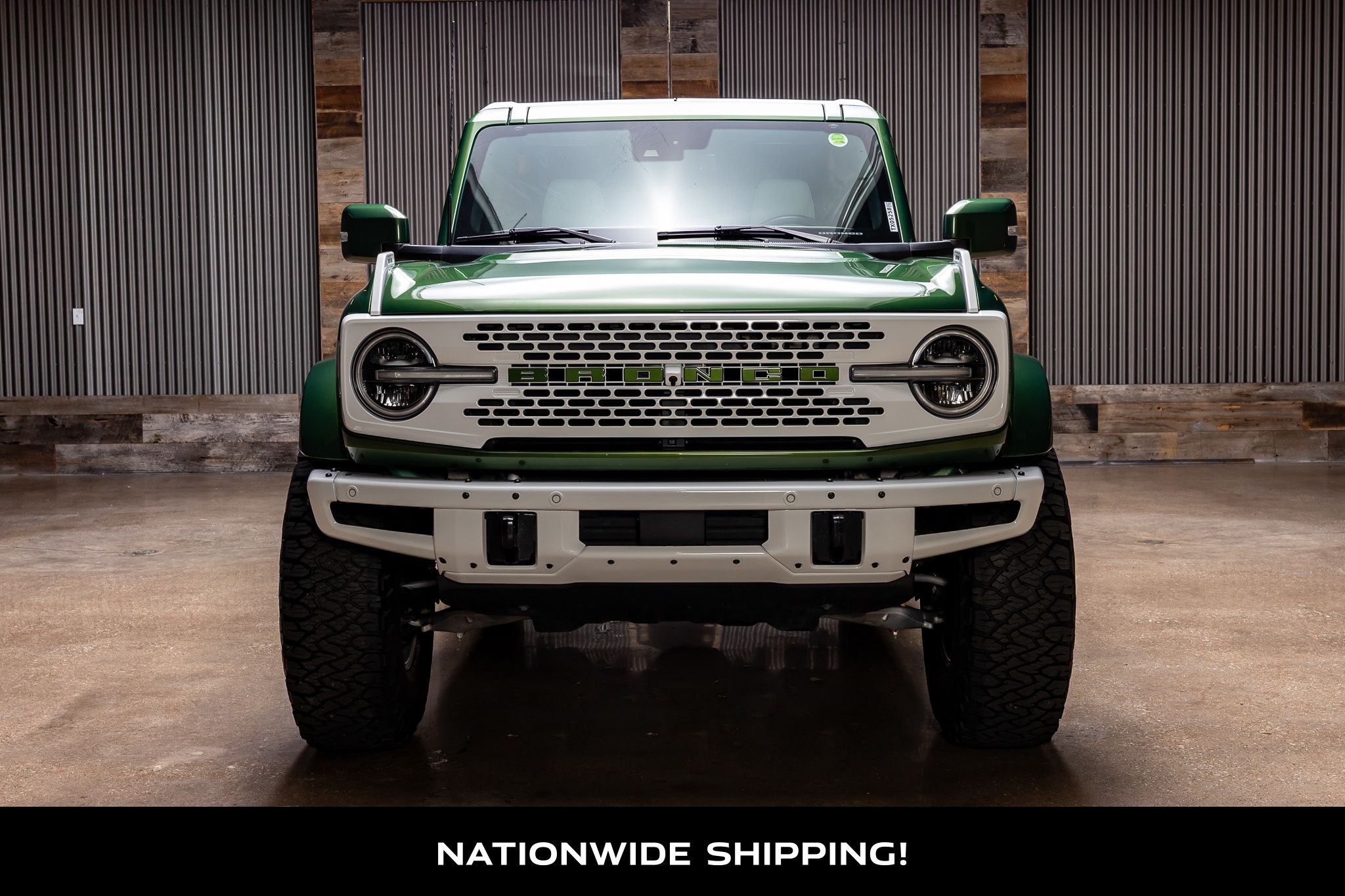 2022 Ford Bronco Badlands photo 2