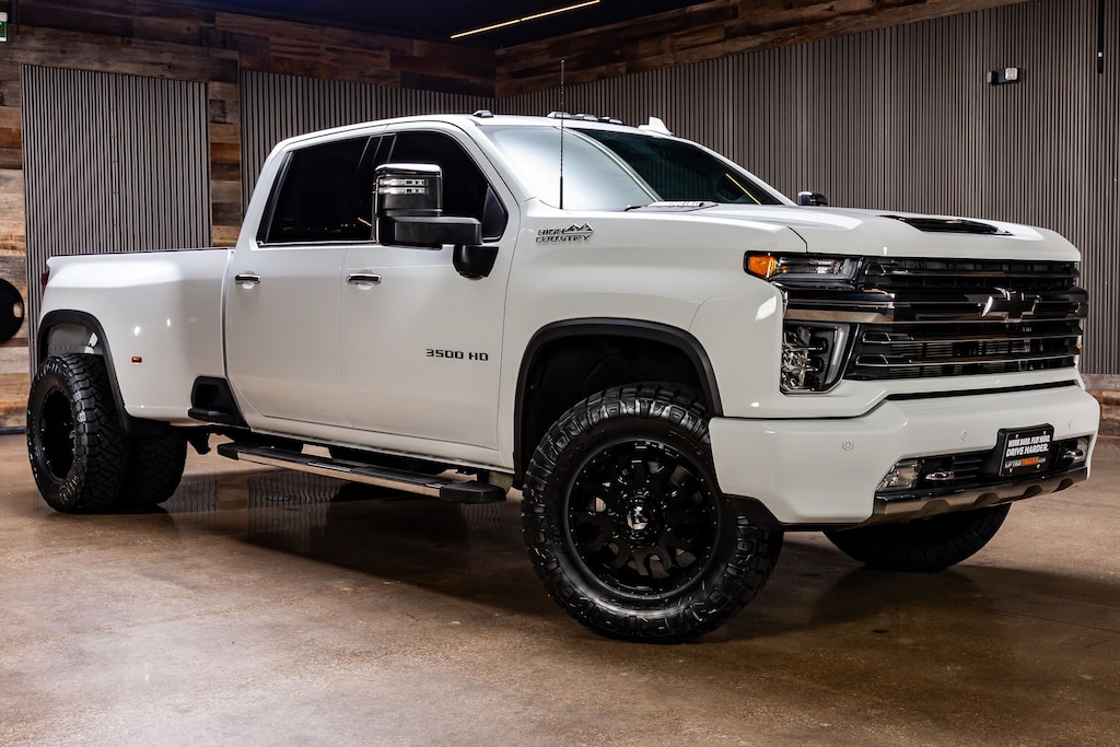 Used 2022 Chevrolet Silverado 3500HD High Country Truck