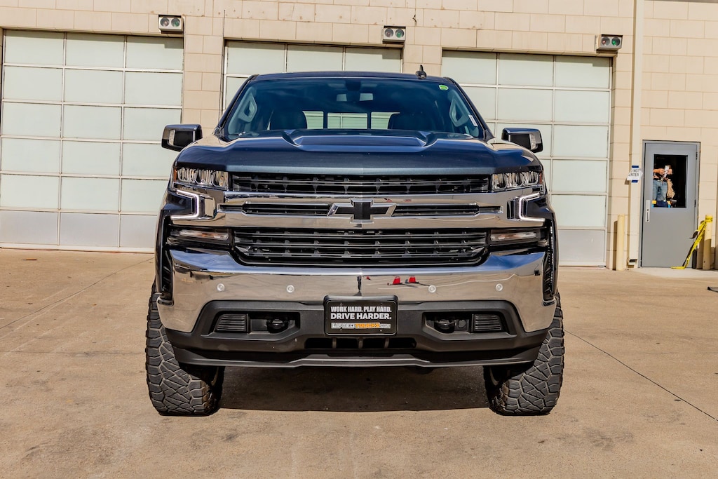 Used 2021 Chevrolet Silverado 1500 LT Truck