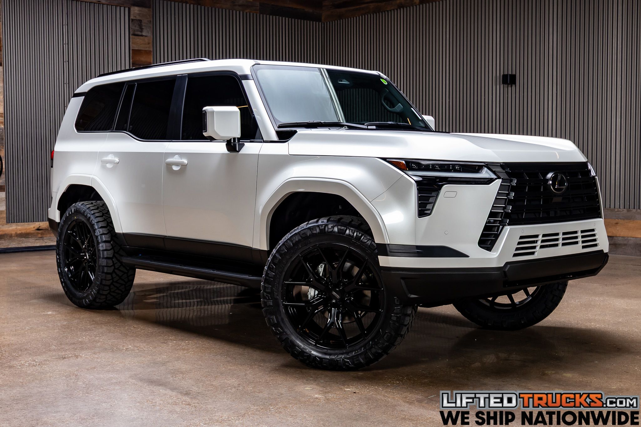 2025 Lexus GX Premium's photo