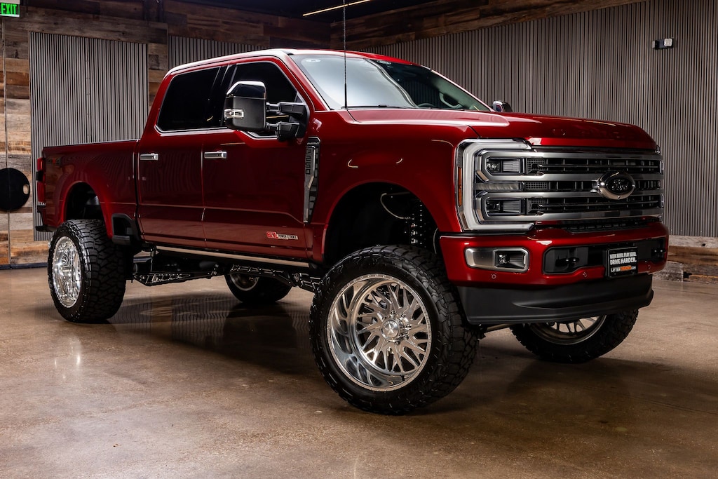 Used 2025 Ford F-250SD Platinum Plus Truck