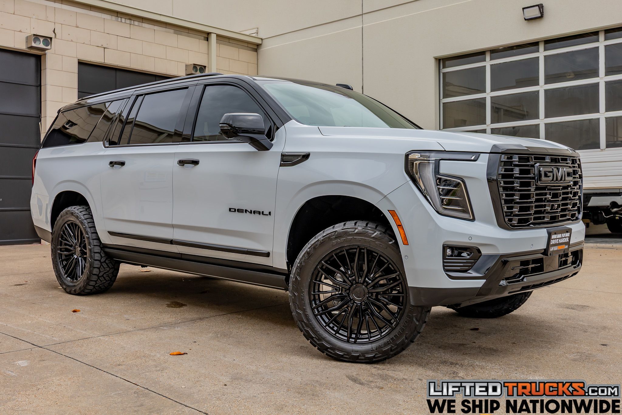 2026 GMC Yukon Denali Ultimate AWD's photo