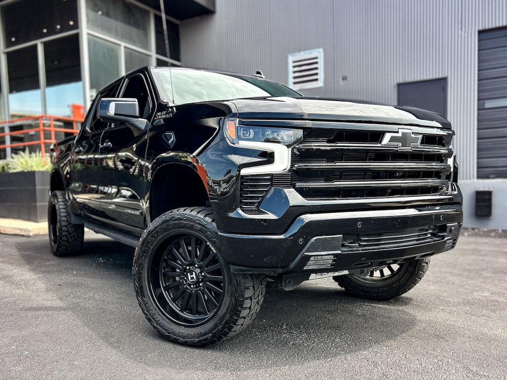 Used 2024 Chevrolet Silverado 1500 High Country Truck