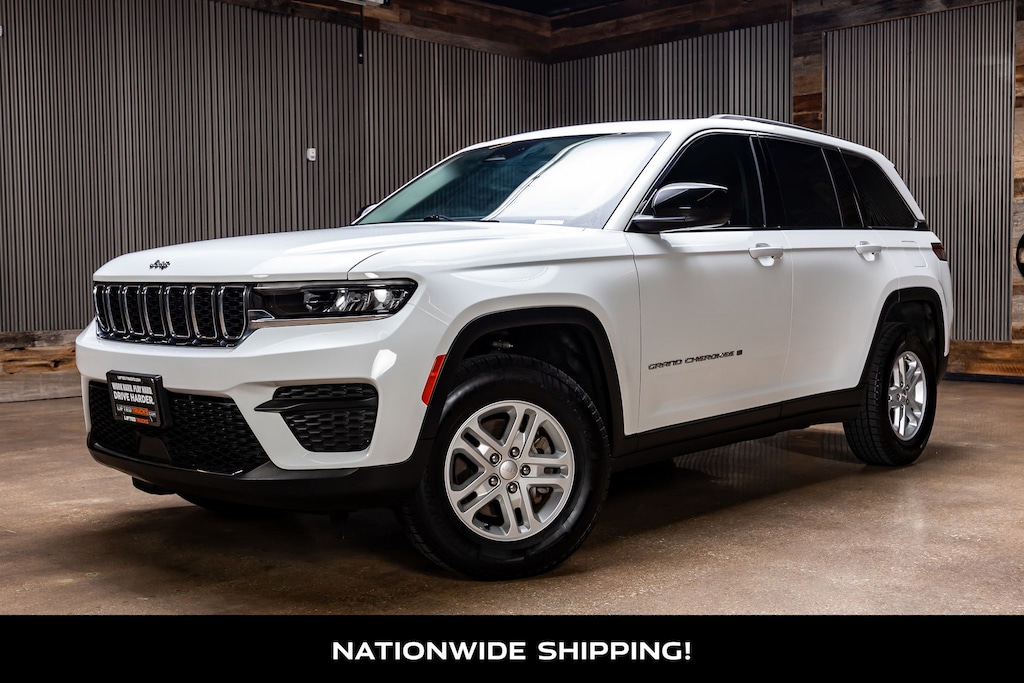 Used 2023 Jeep Grand Cherokee Laredo SUV
