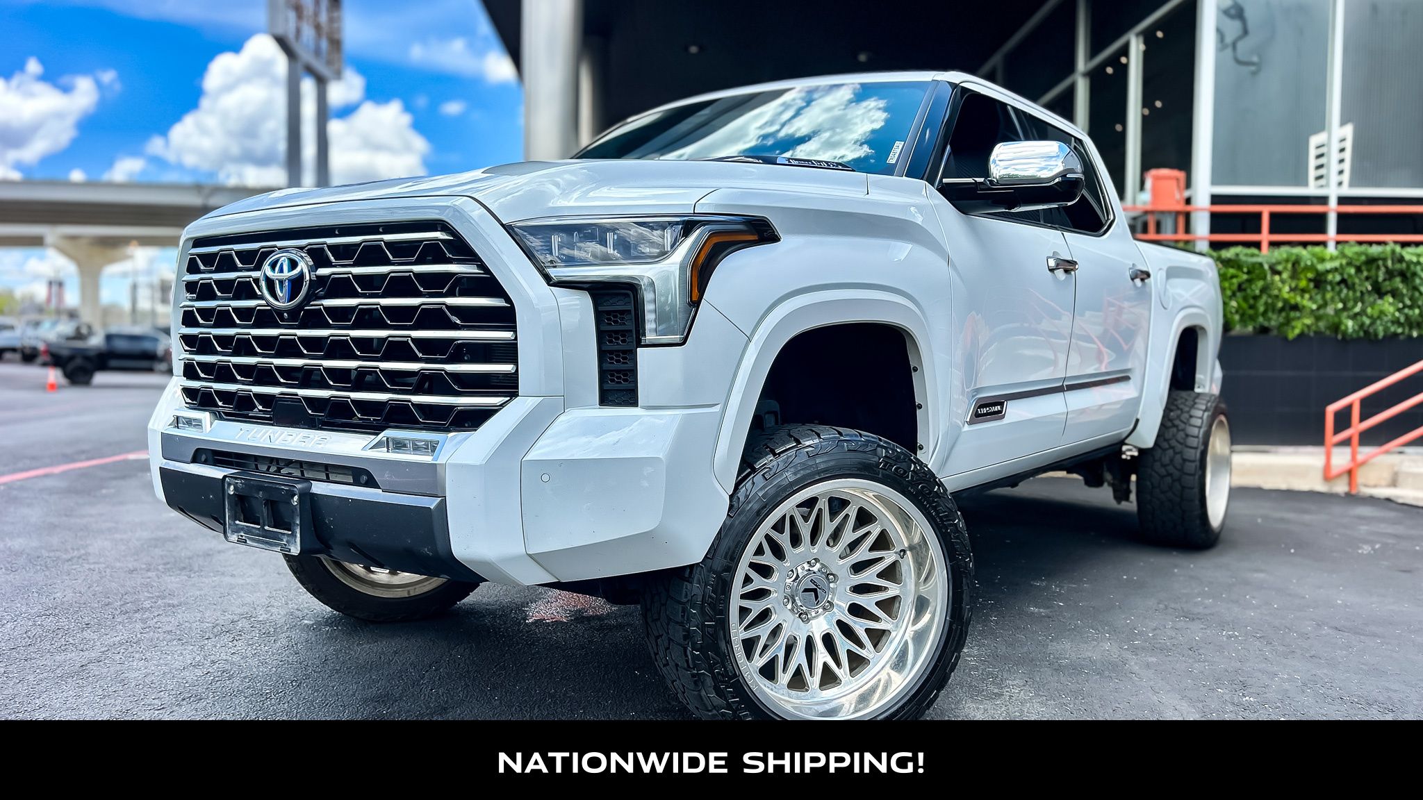 2023 Toyota Tundra CapStone photo 3