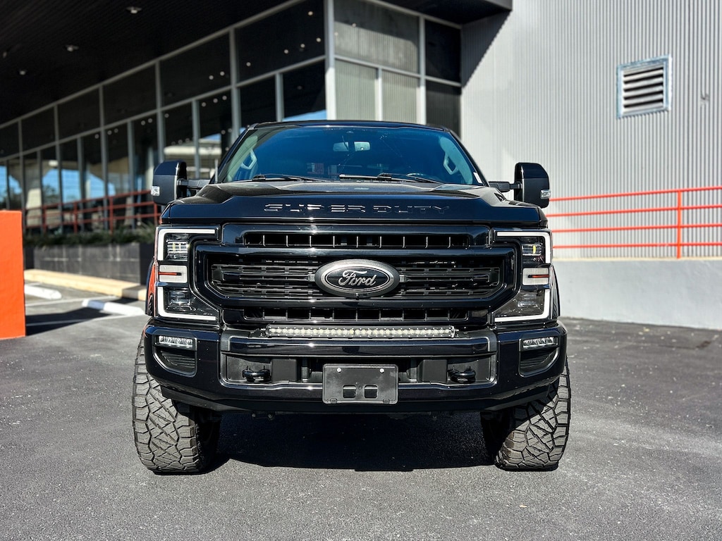 Used 2020 Ford F-250SD Lariat Truck