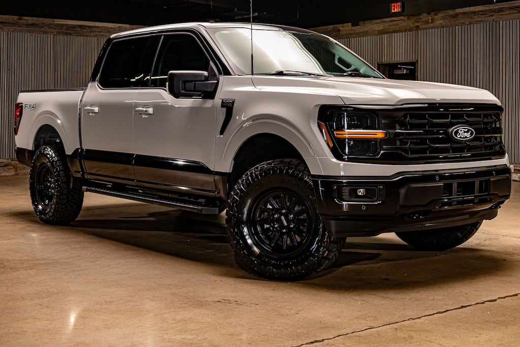 Used 2024 Ford F-150 XLT Truck SuperCrew Cab