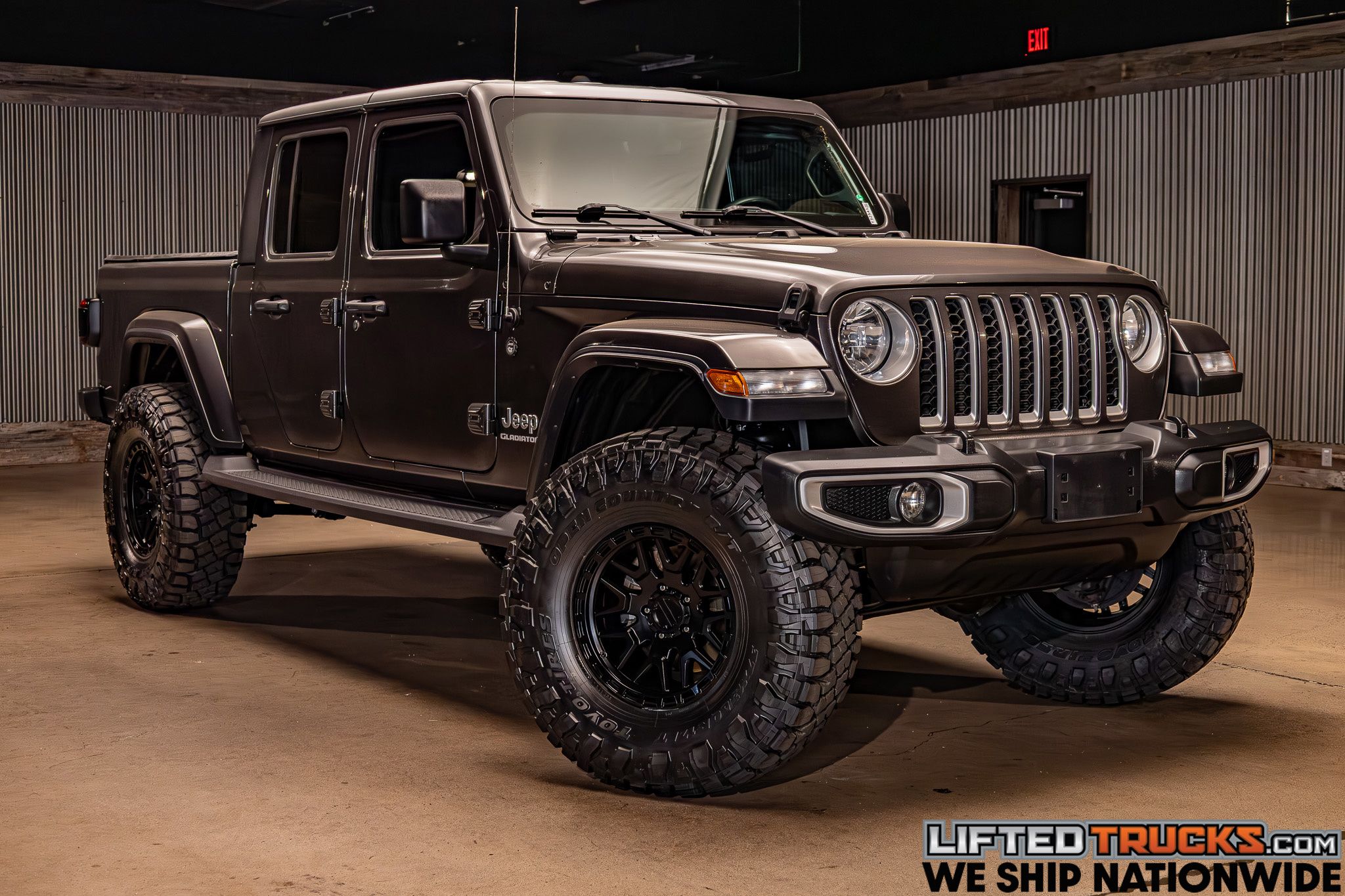 2022 Jeep Gladiator Overland's photo