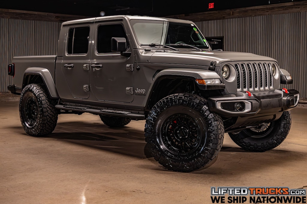 Used 2022 Jeep Gladiator Overland Truck Crew Cab