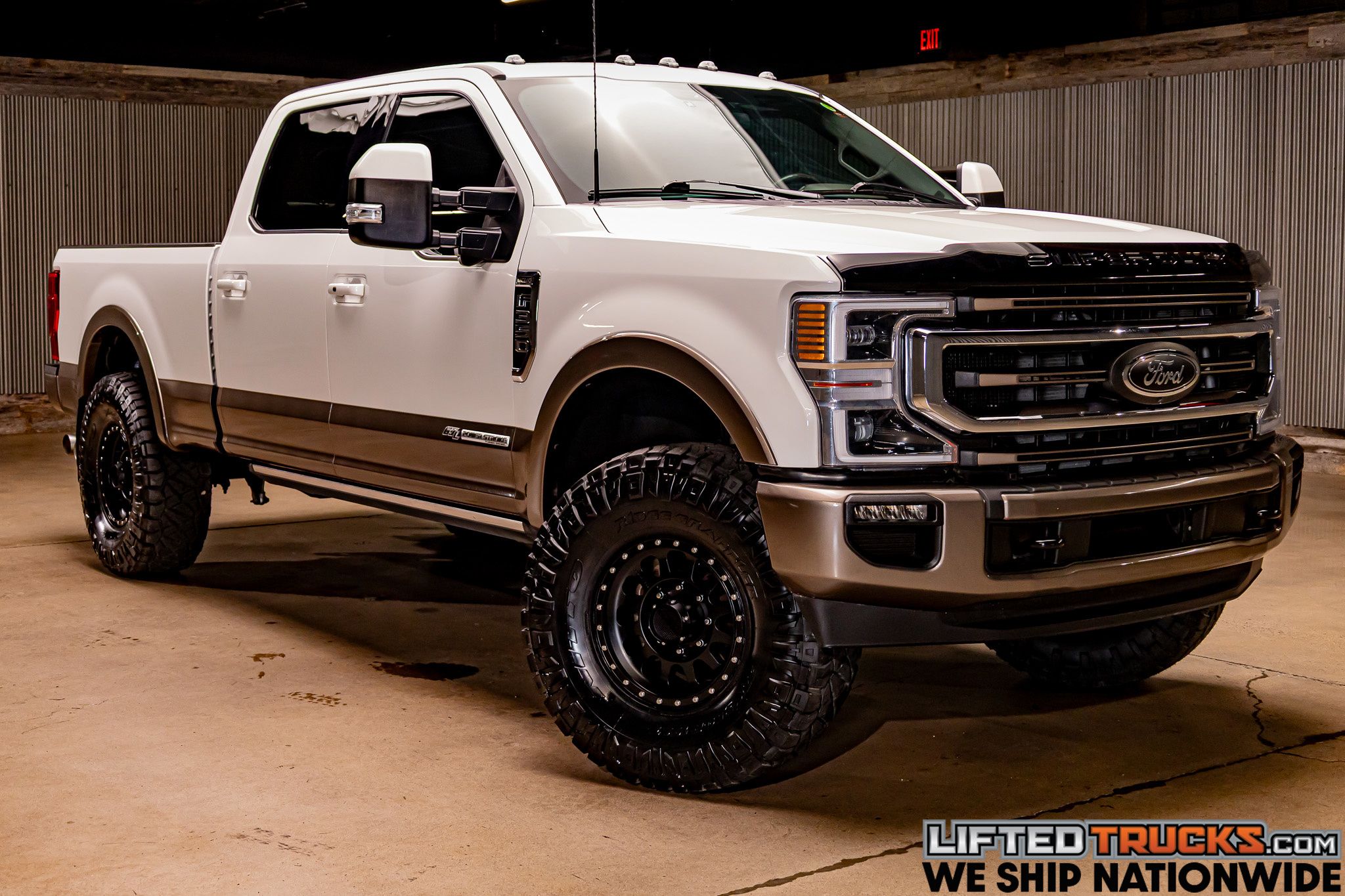 2022 Ford F-350 Super Duty King Ranch's photo