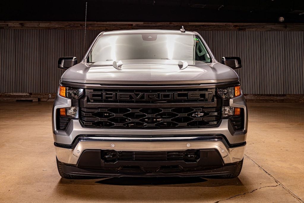 Used 2025 Chevrolet Silverado 1500 WT Truck Regular Cab