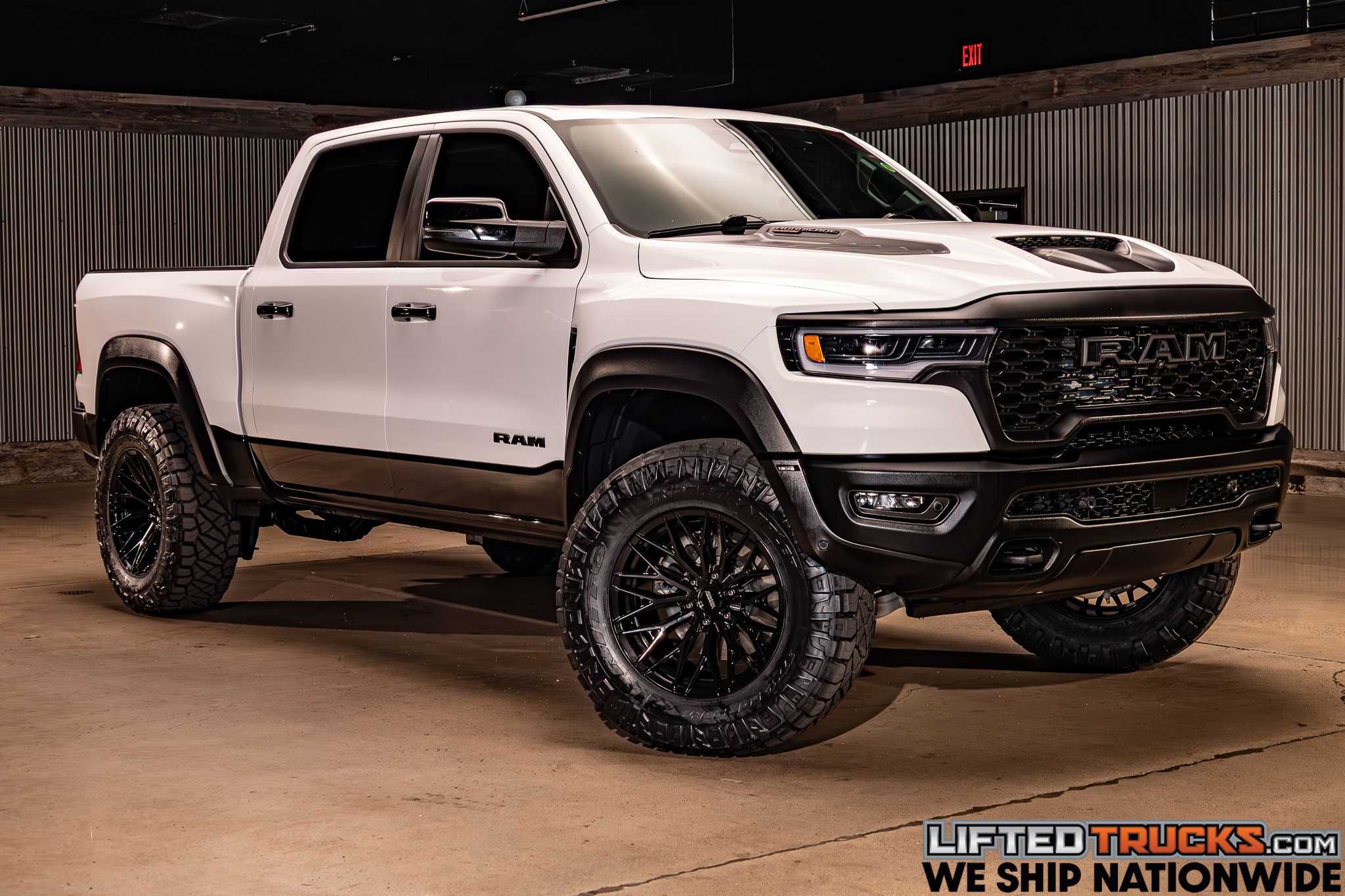 2026 RAM 1500 RHO 4x4 Crew Cab 5'7's photo