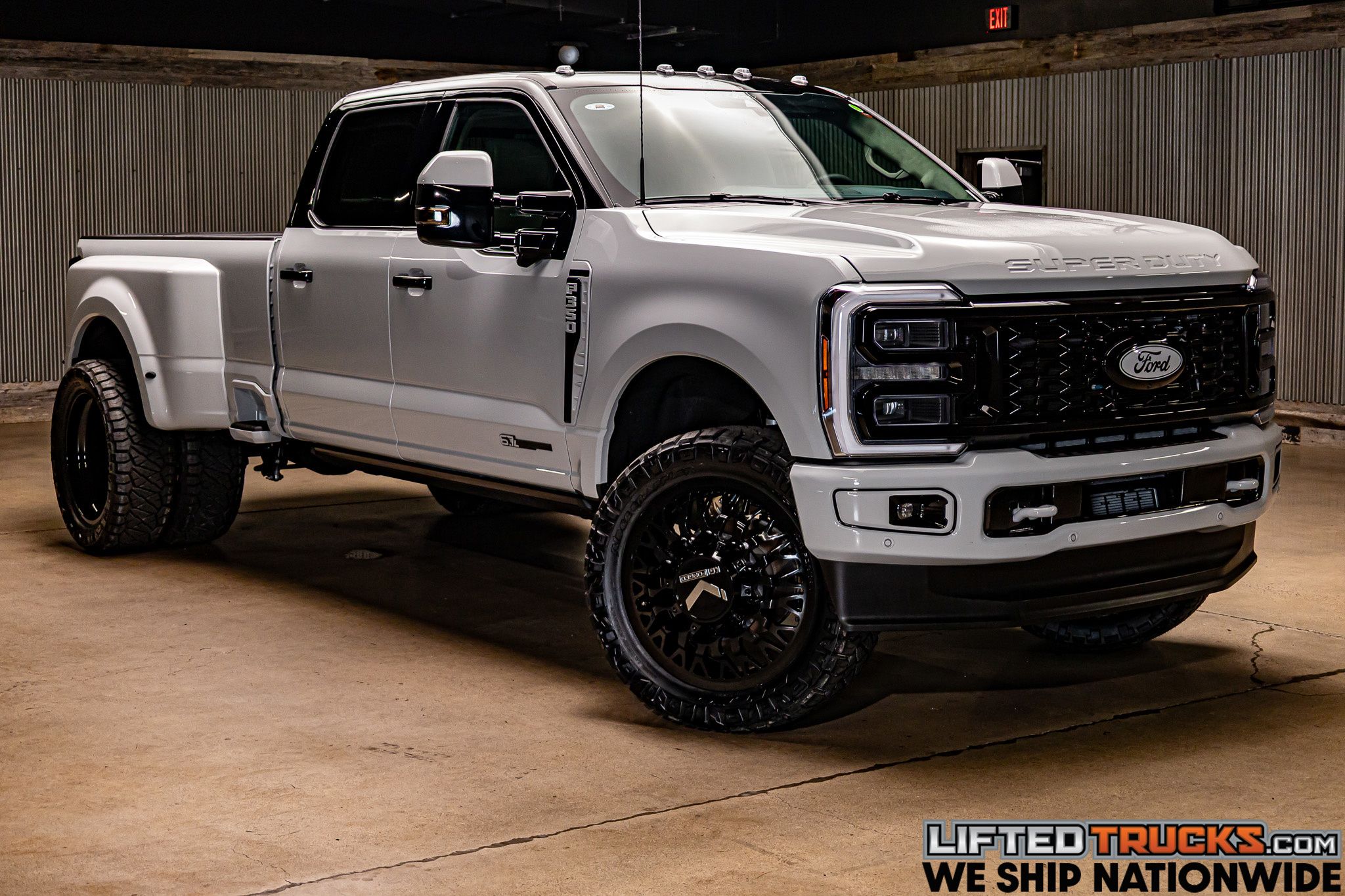 2026 Ford F-350 Super Duty Platinum
