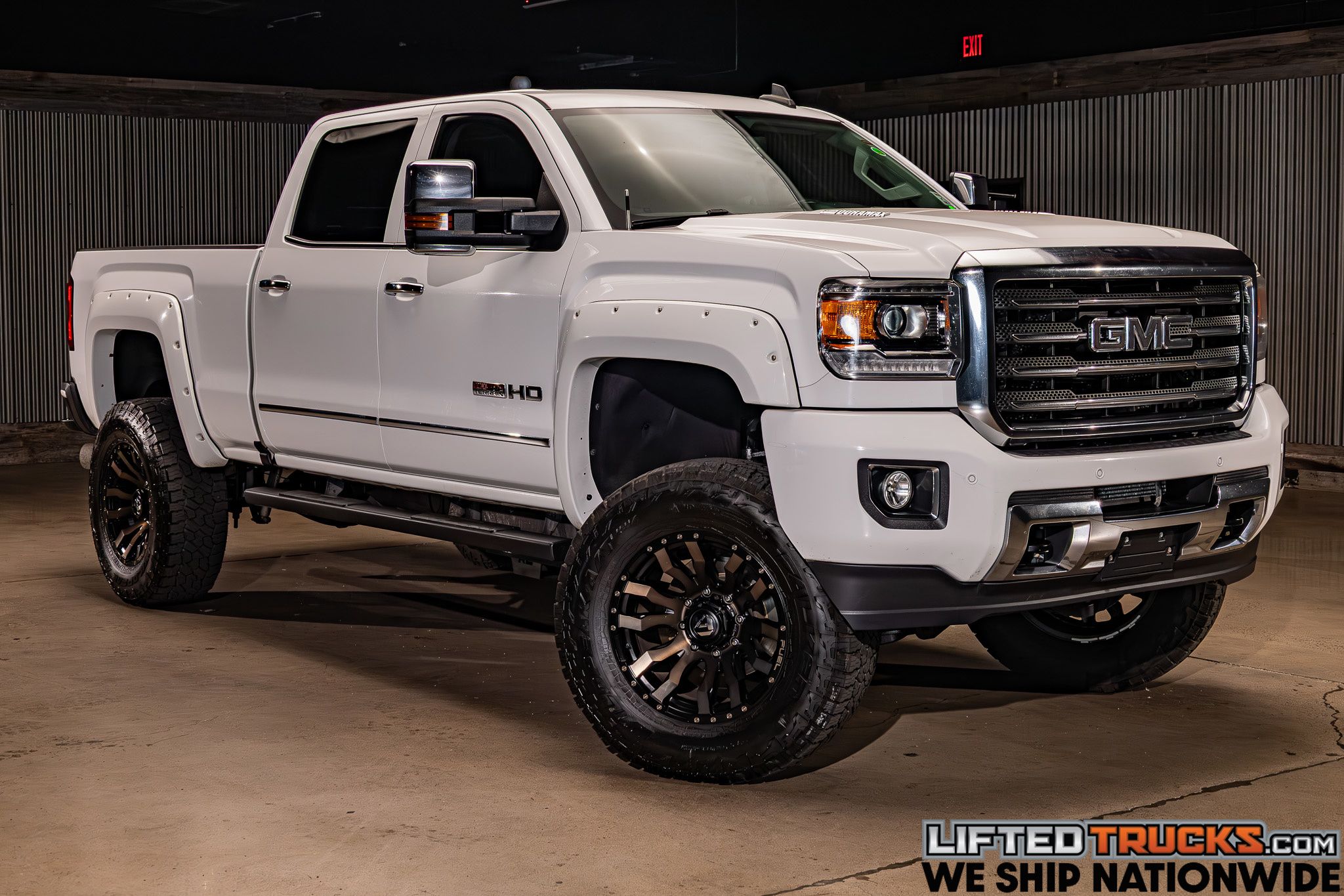 2016 GMC Sierra 4WD Crew Cab Standard Box SLT's photo