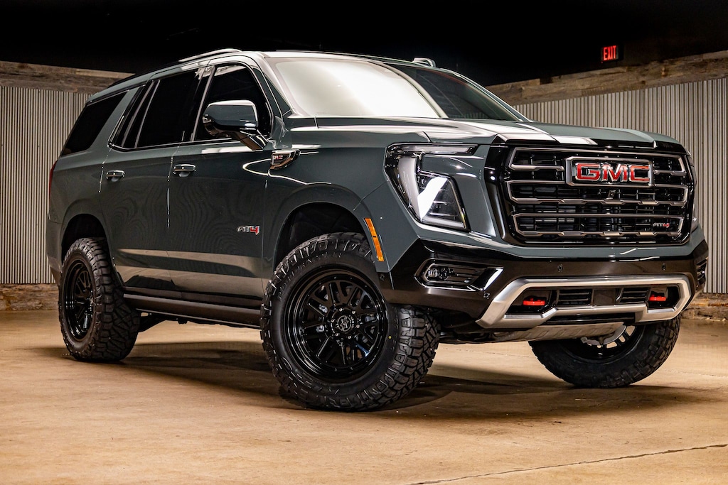 Used 2025 GMC Yukon AT4 Ultimate SUV