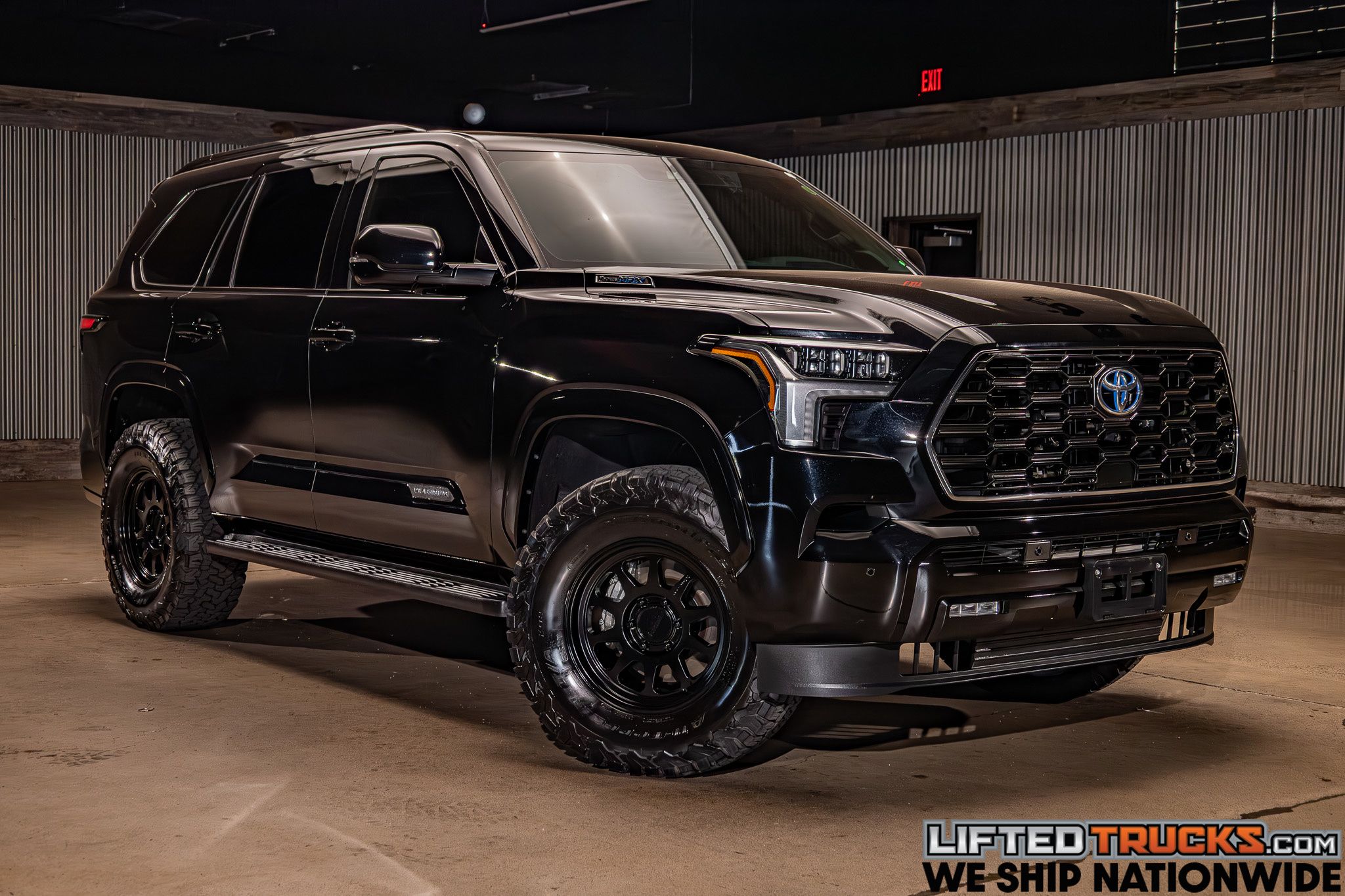 2023 Toyota Sequoia Platinum 4WD i-FORCE MAX Hybrid's photo