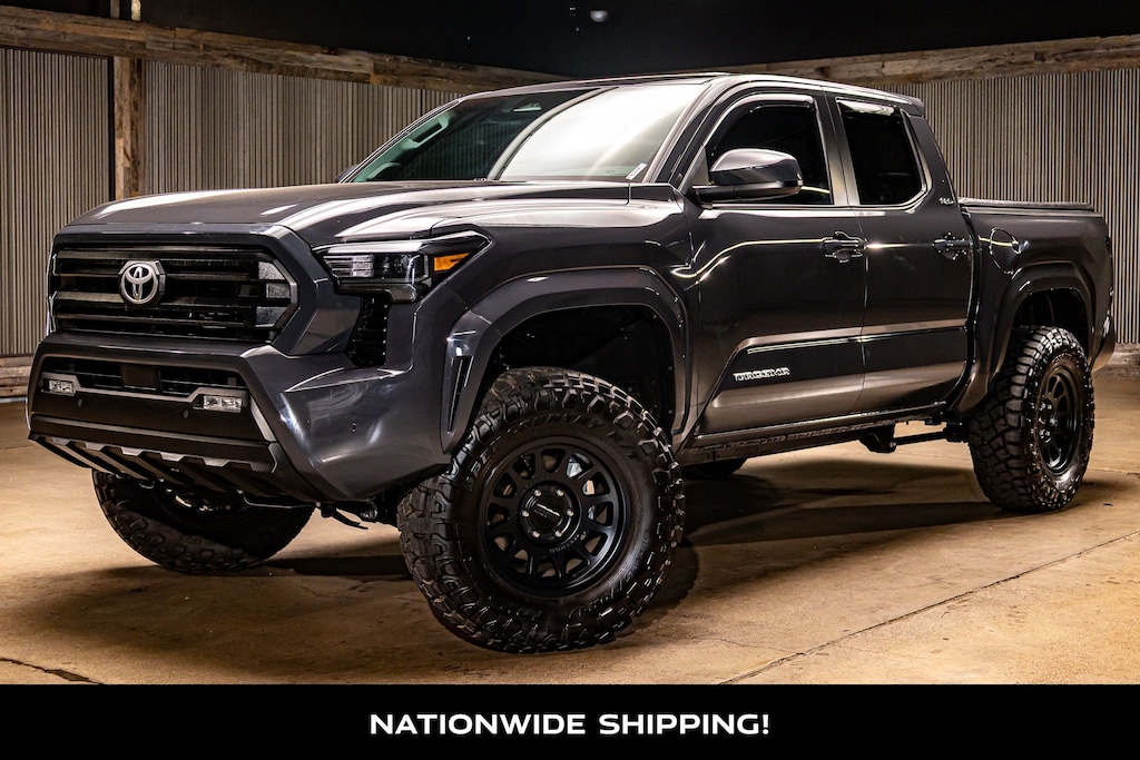 Used 2025 Toyota Tacoma SR5 Truck Double Cab