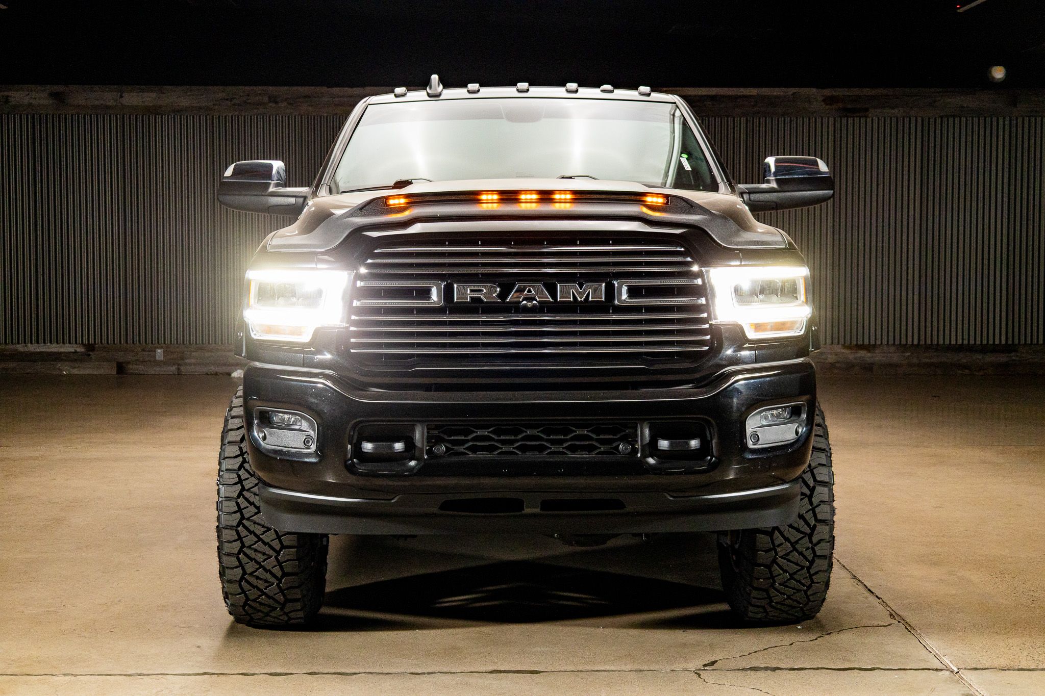 2019 Ram 2500 Laramie photo 2