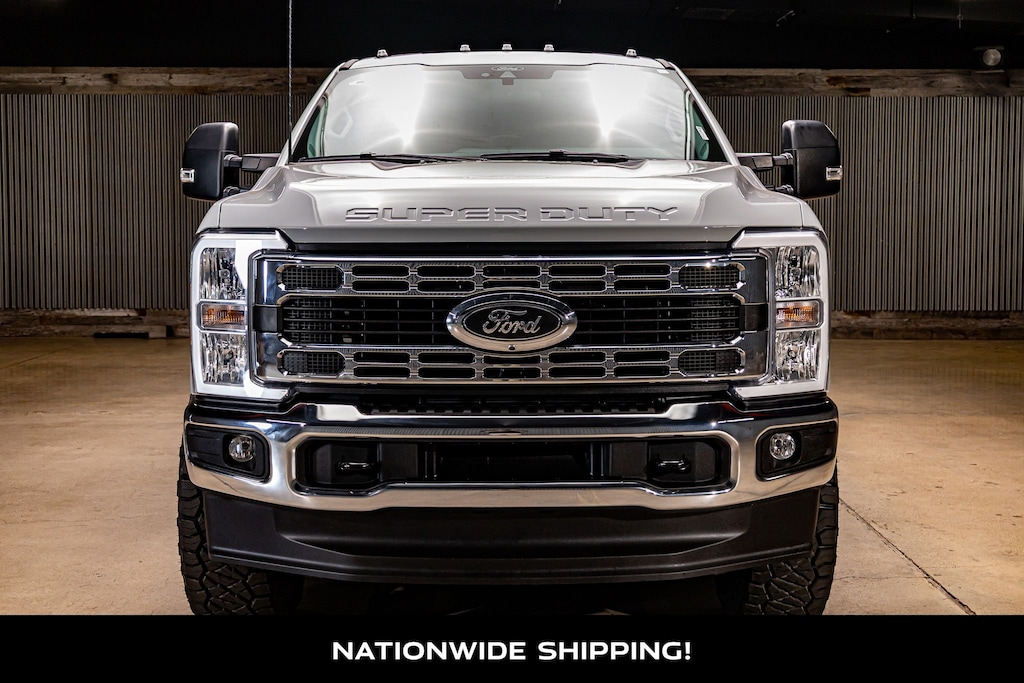 Used 2025 Ford F-350SD XLT Truck Crew Cab