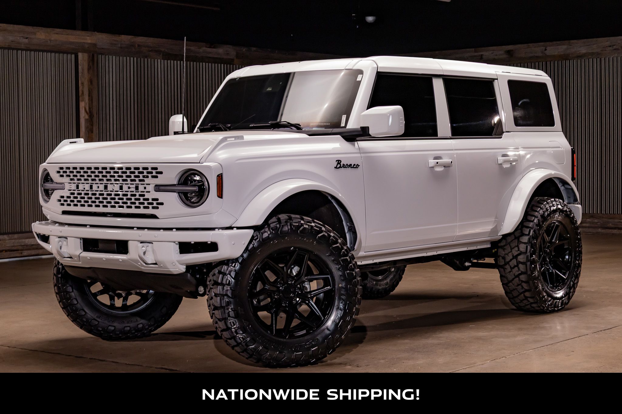 2024 Ford Bronco Wildtrak photo 2