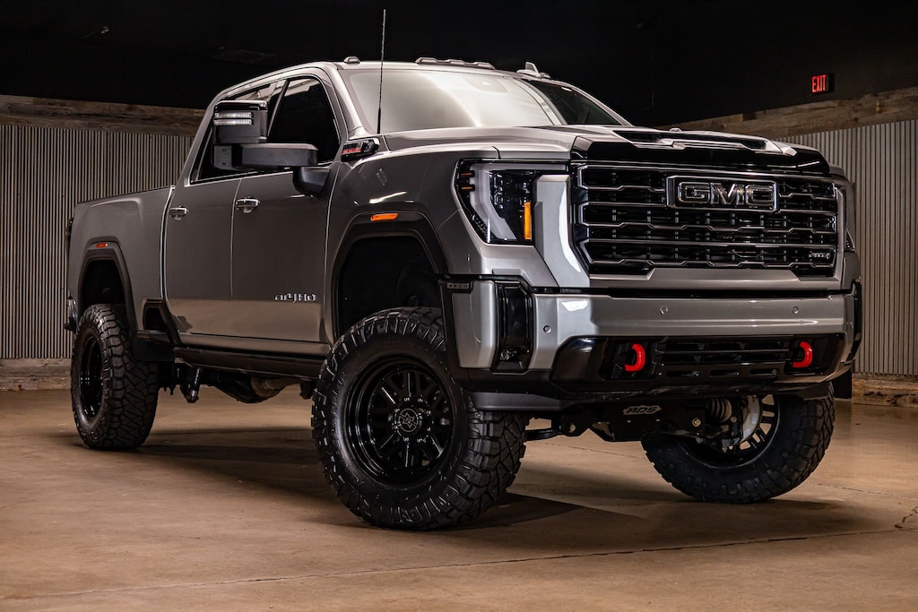 Used 2025 GMC Sierra 2500HD AT4 Truck