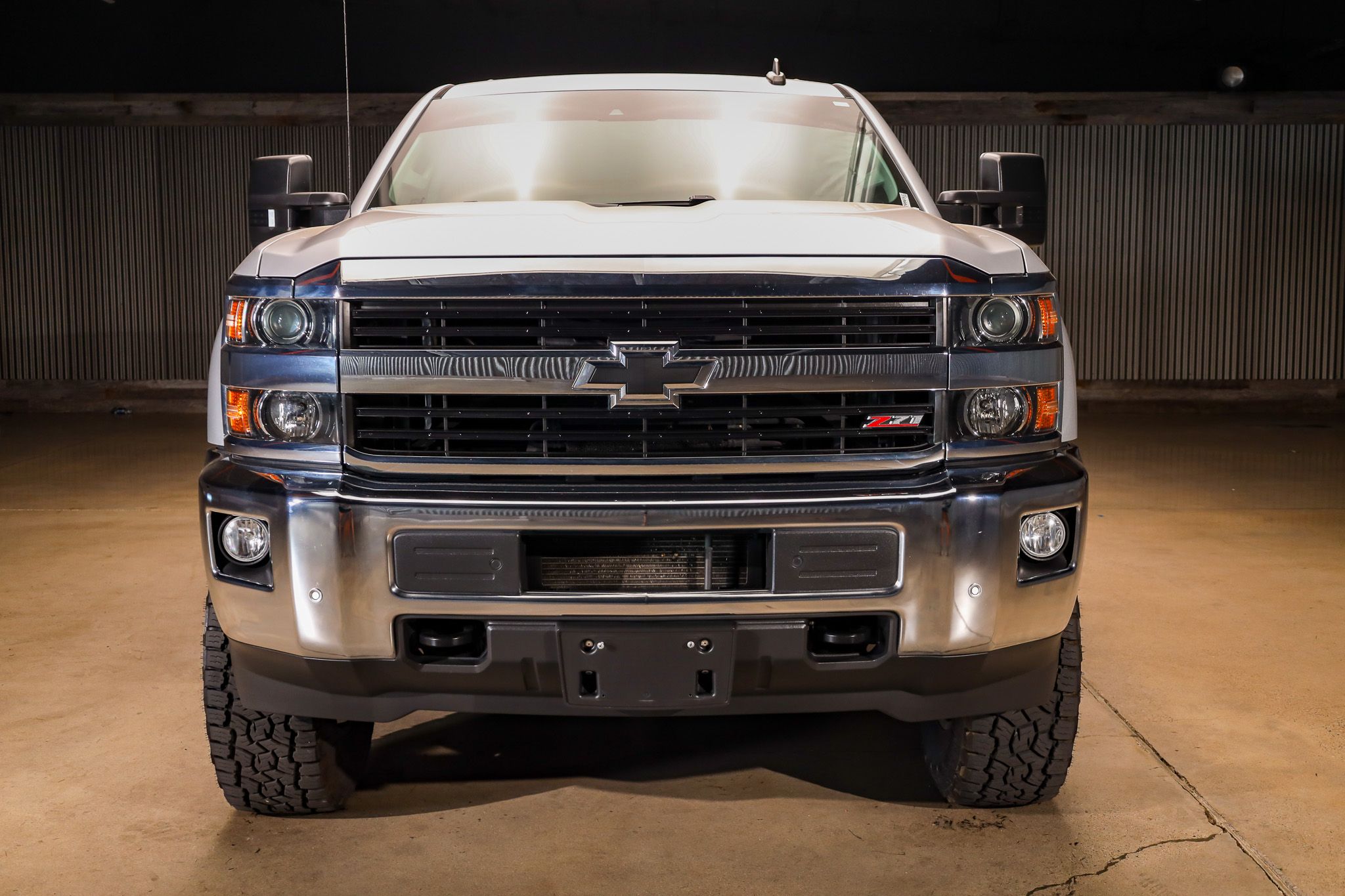 2016 Chevrolet Silverado 2500HD LTZ photo 2