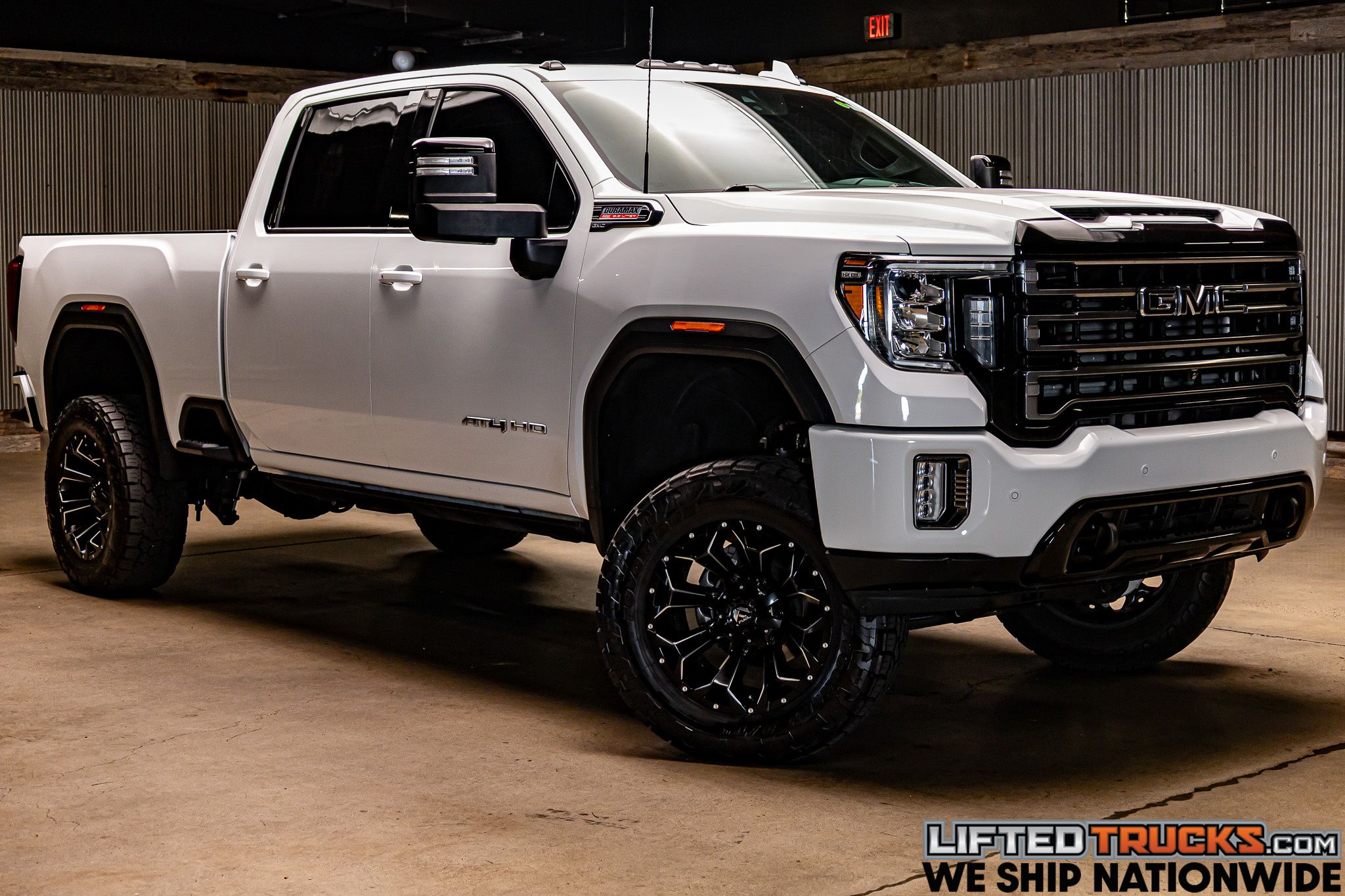 2021 GMC Sierra 2500HD AT4's photo