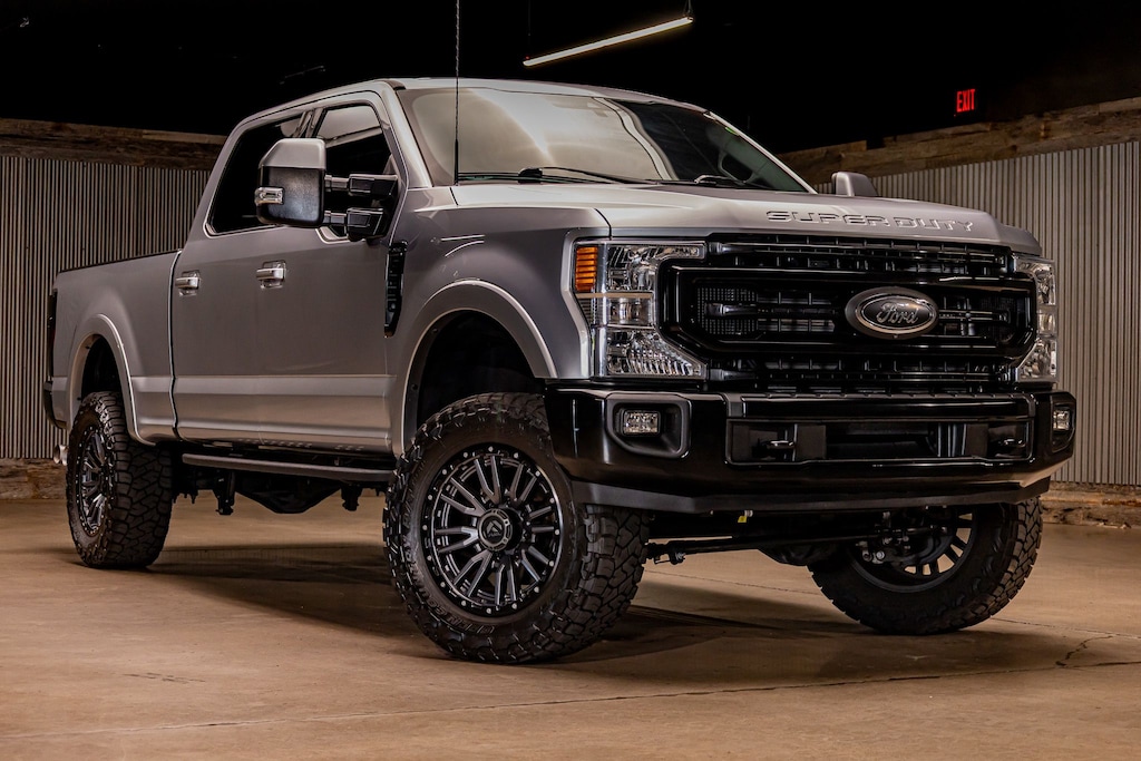 Used 2022 Ford F-250SD Lariat Truck