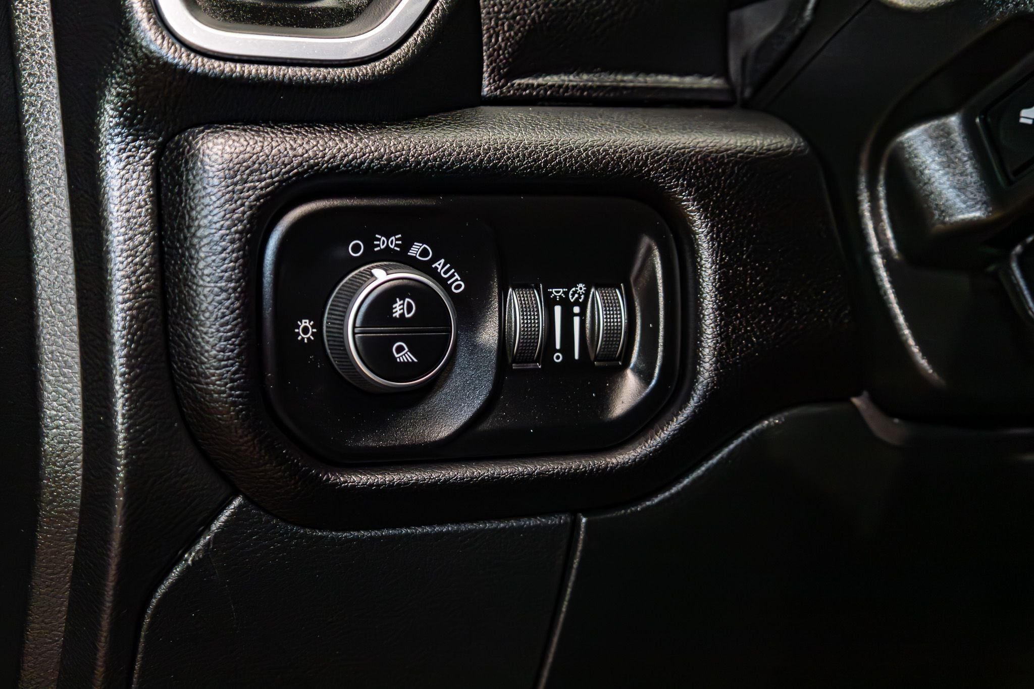 2025 RAM Ram 2500 Pickup Laramie - Photo 18