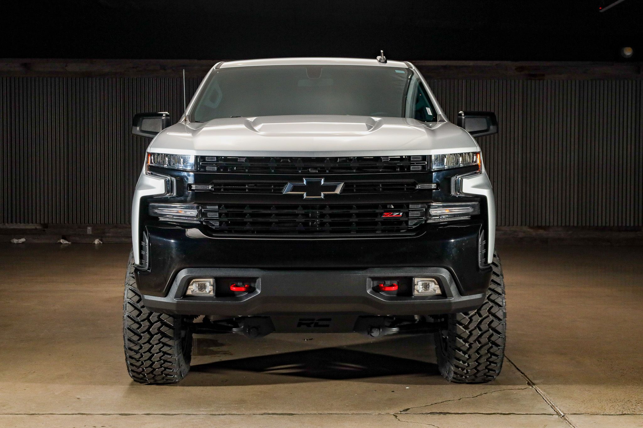 2021 Chevrolet Silverado 1500 LT Trail Boss photo 2