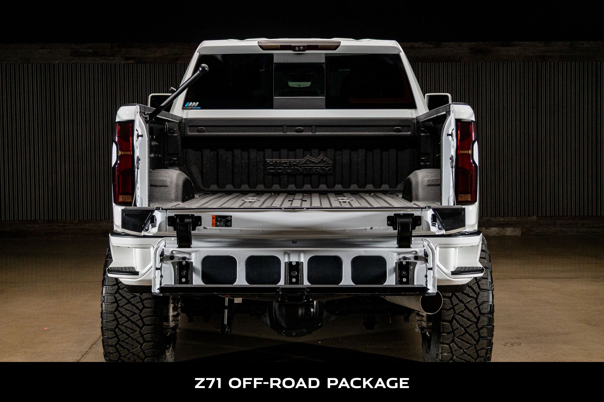 Image 9 of 2024 Chevrolet Silverado 2500HD High Country Truck