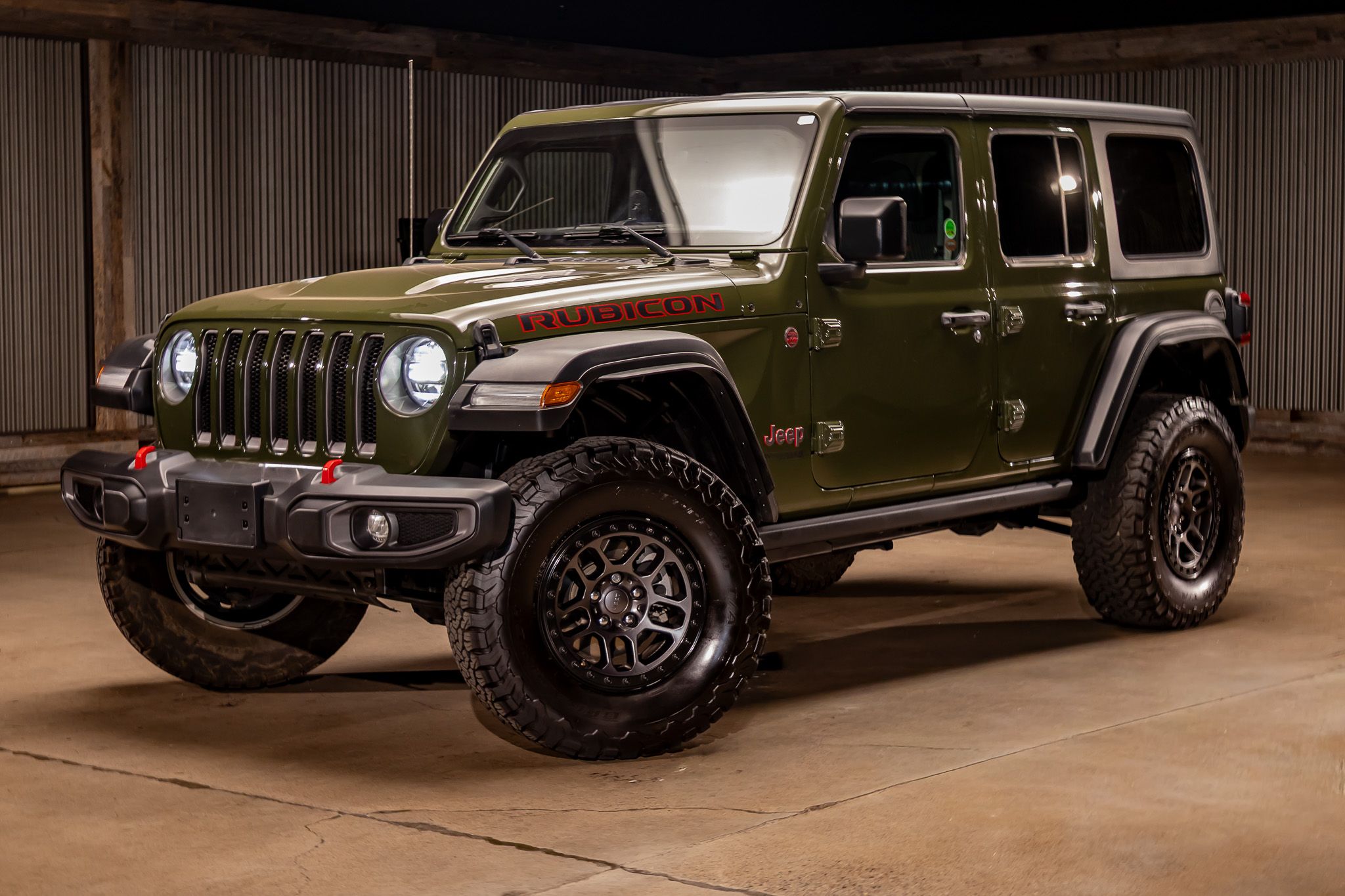 2022 Jeep Wrangler Unlimited Rubicon photo 2