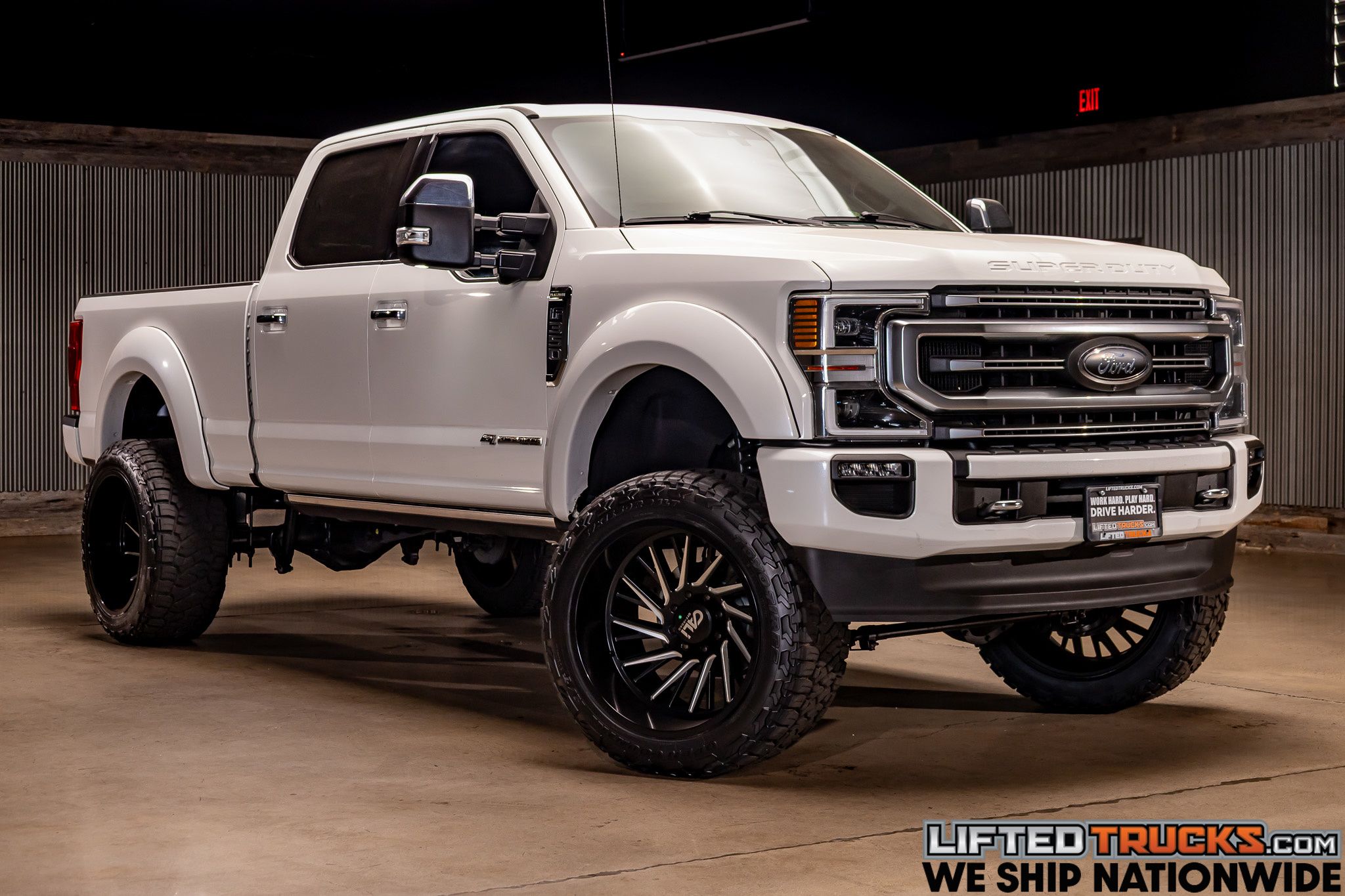 2020 Ford F-350 Super Duty Platinum's photo