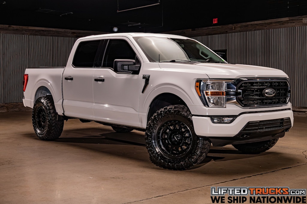 Used 2022 Ford F-150 XLT Truck SuperCrew Cab
