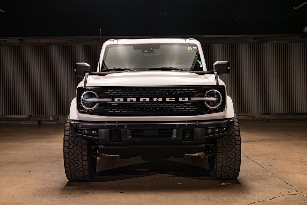 Used 2025 Ford Bronco Badlands SUV