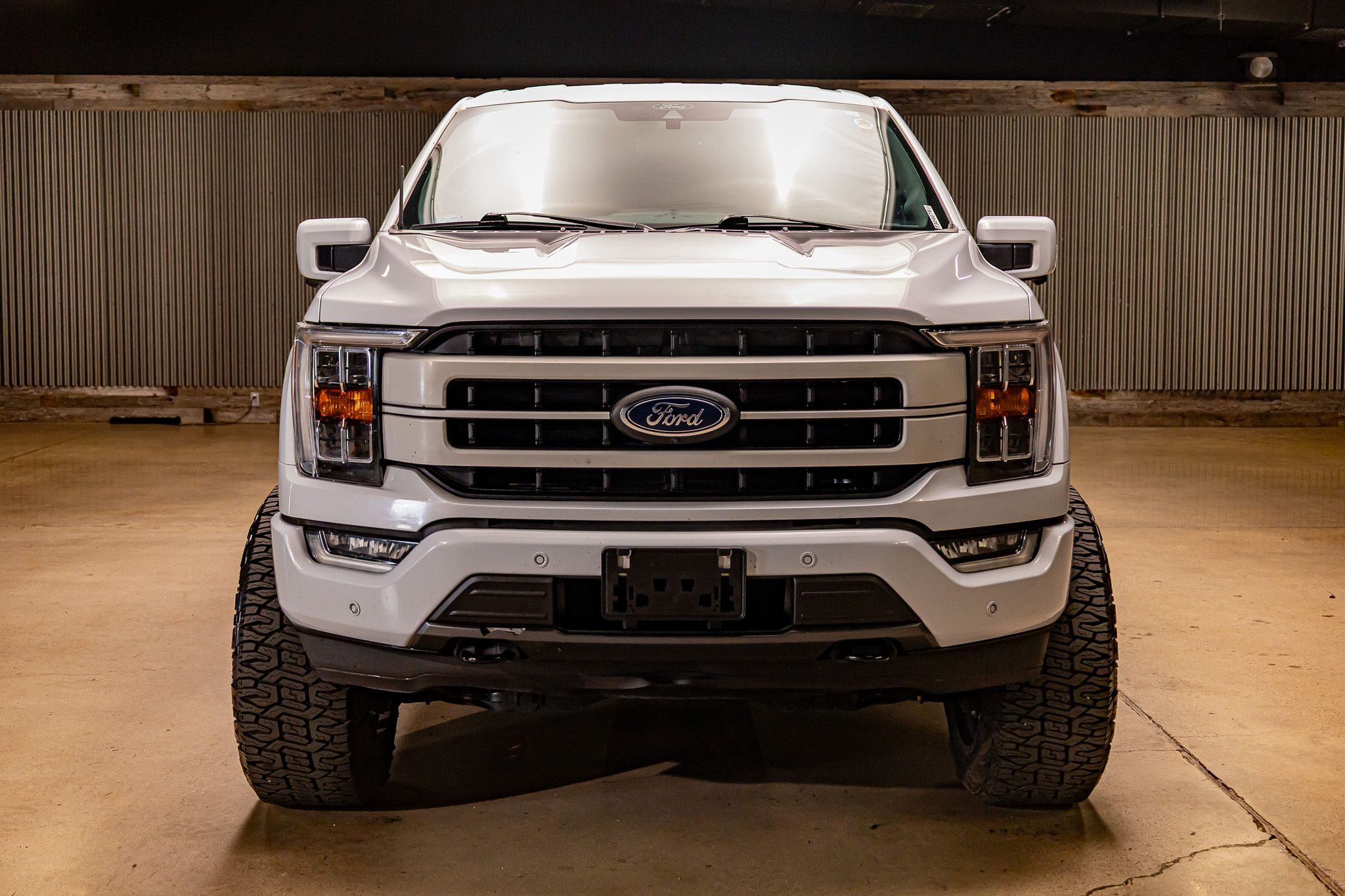 2021 Ford F-150 Lariat photo 2