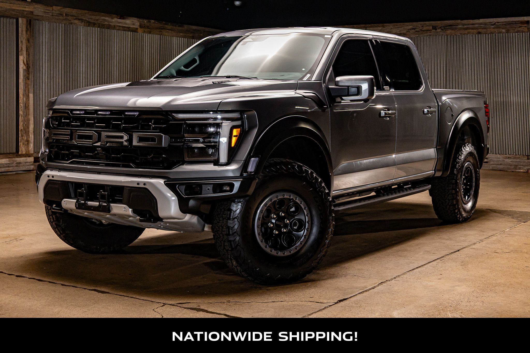 2025 Ford F-150 Raptor photo 3