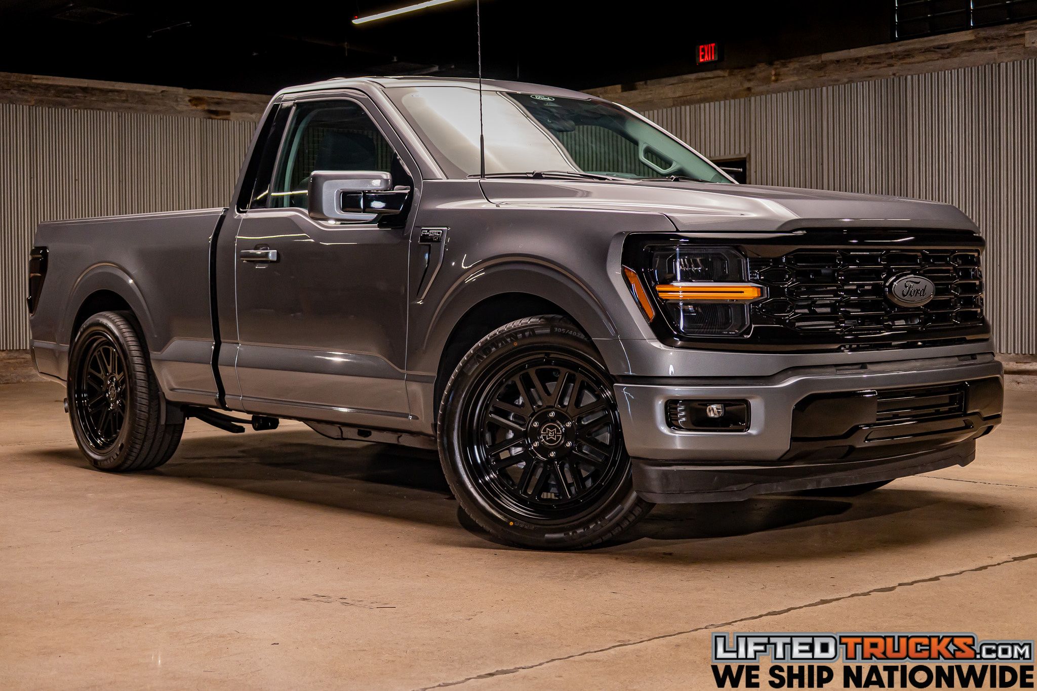 2025 Ford F-150 XL's photo