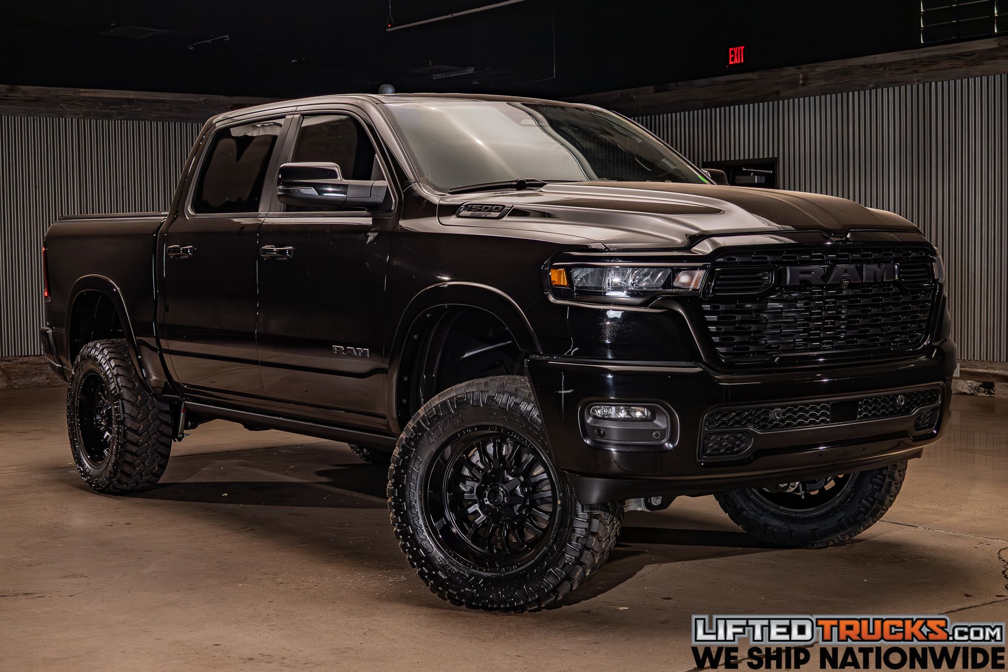 2025 RAM 1500 Big Horn/Lone Star 4x4 Crew Cab 5'7's photo