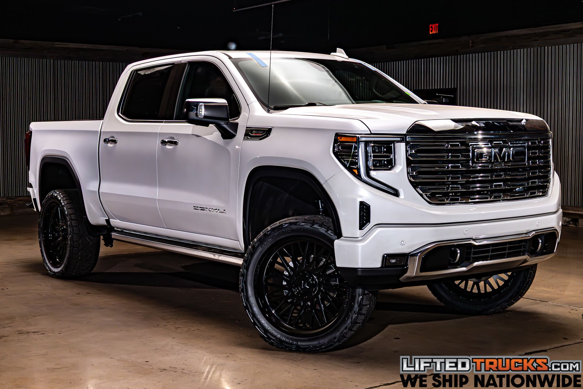 2024 GMC Sierra 4WD Crew Cab Short Box Denali's photo