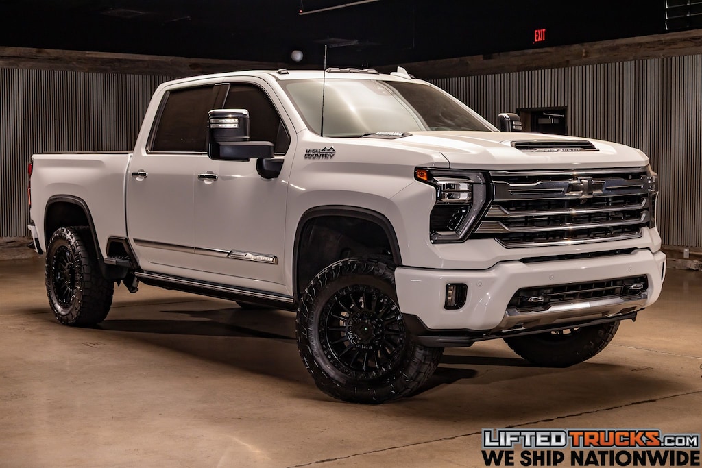Used 2024 Chevrolet Silverado 3500HD High Country Truck Crew Cab