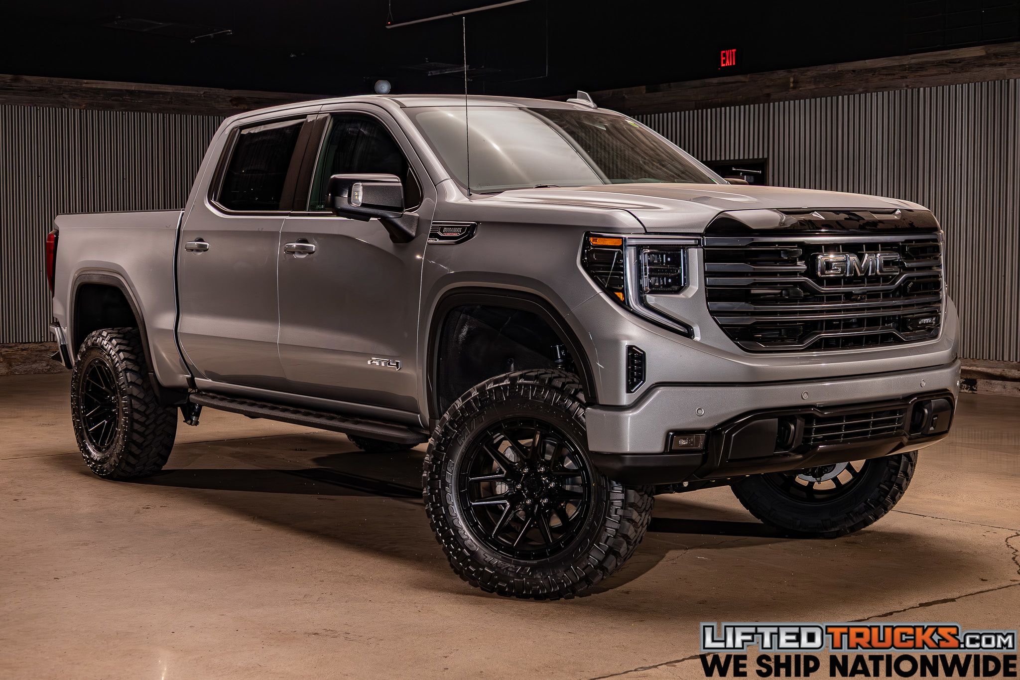 Sterling Gray Metallic 2025 GMC Sierra 1500 AT4 Crew Cab 4WD Pickup Truck Four-Wheel Drive Automatic