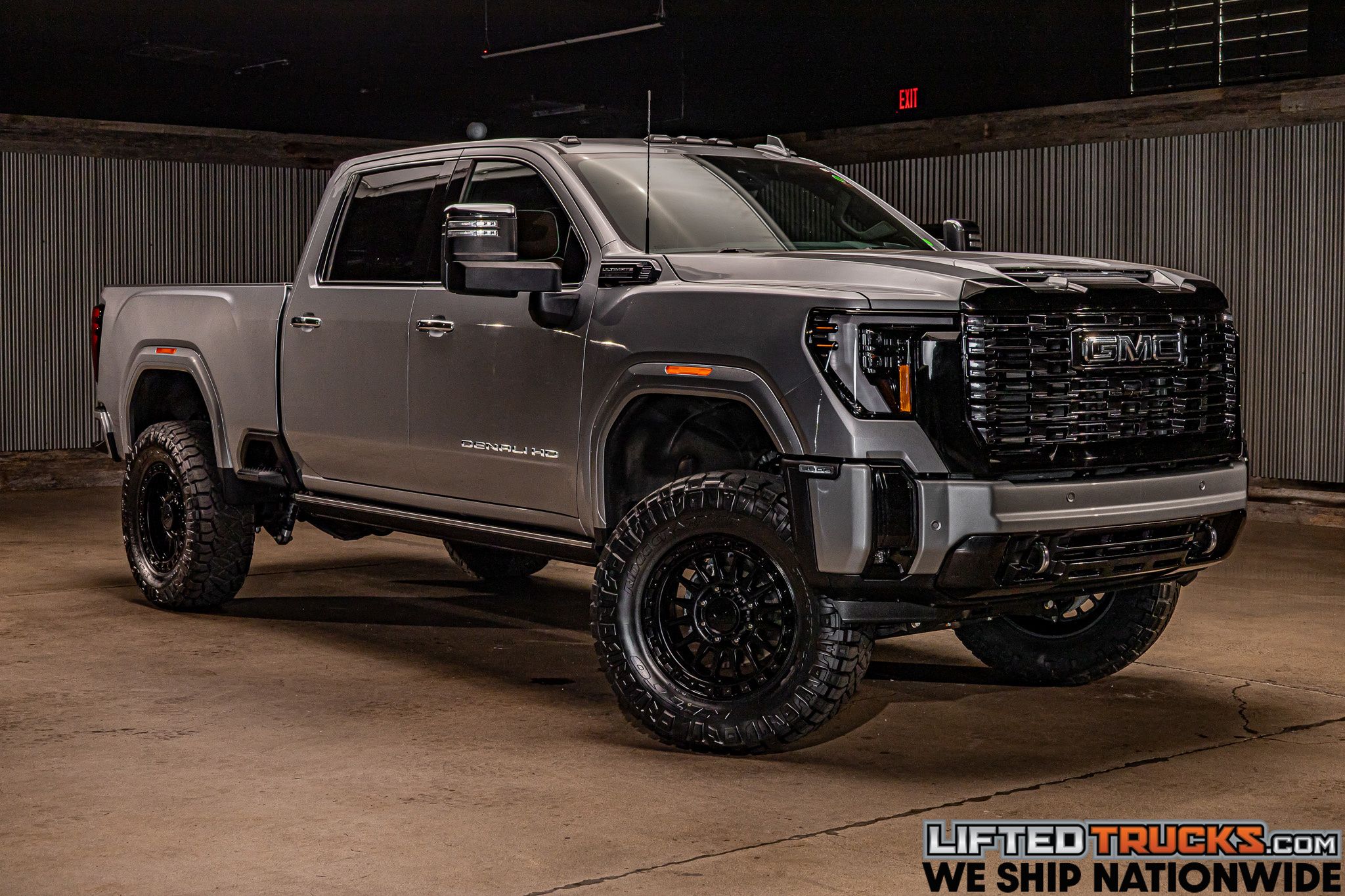 2026 GMC Sierra Denali Ultimate 4WD Crew Cab Long Box SR's photo