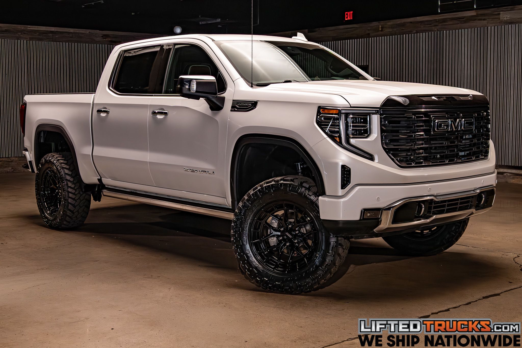 2022 GMC Sierra 4WD Crew Cab Short Box Denali Ultimate's photo