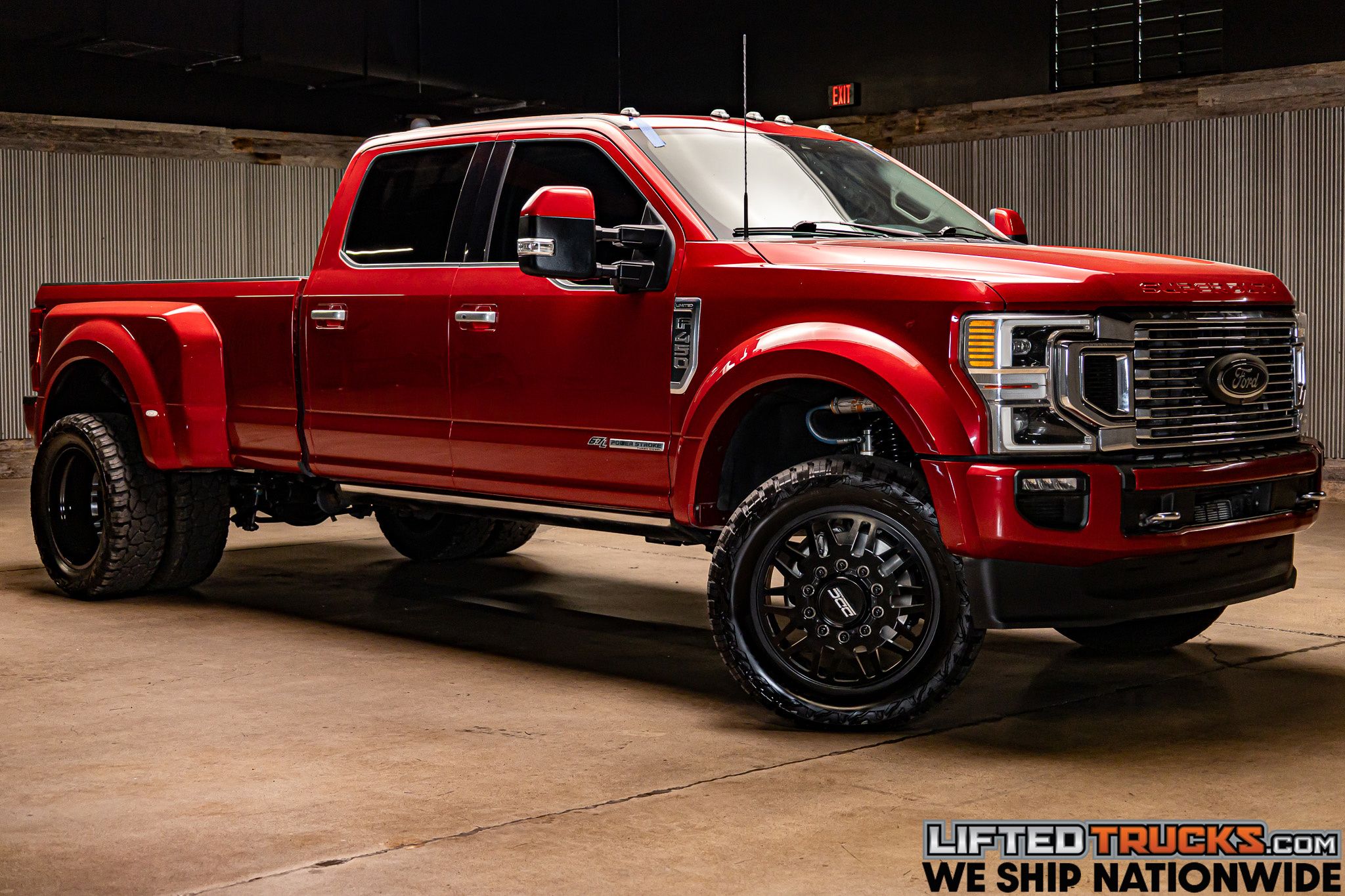 2022 Ford F-450 Super Duty Limited's photo